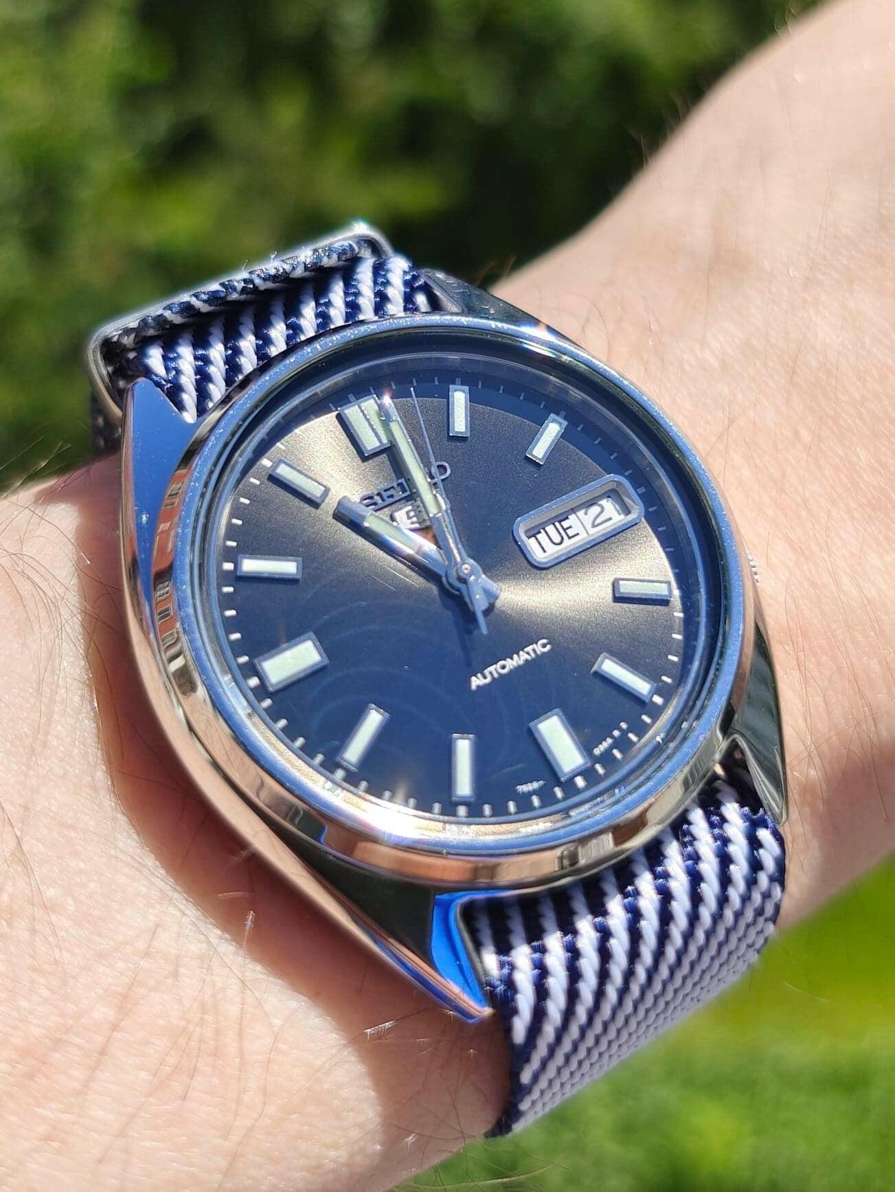 En fresh kombo! Vår natoreim på en seiko 5 snxs79j1